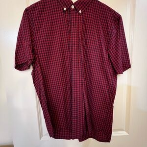 GAP Men's Red and Black Plaid Button Down Shirt